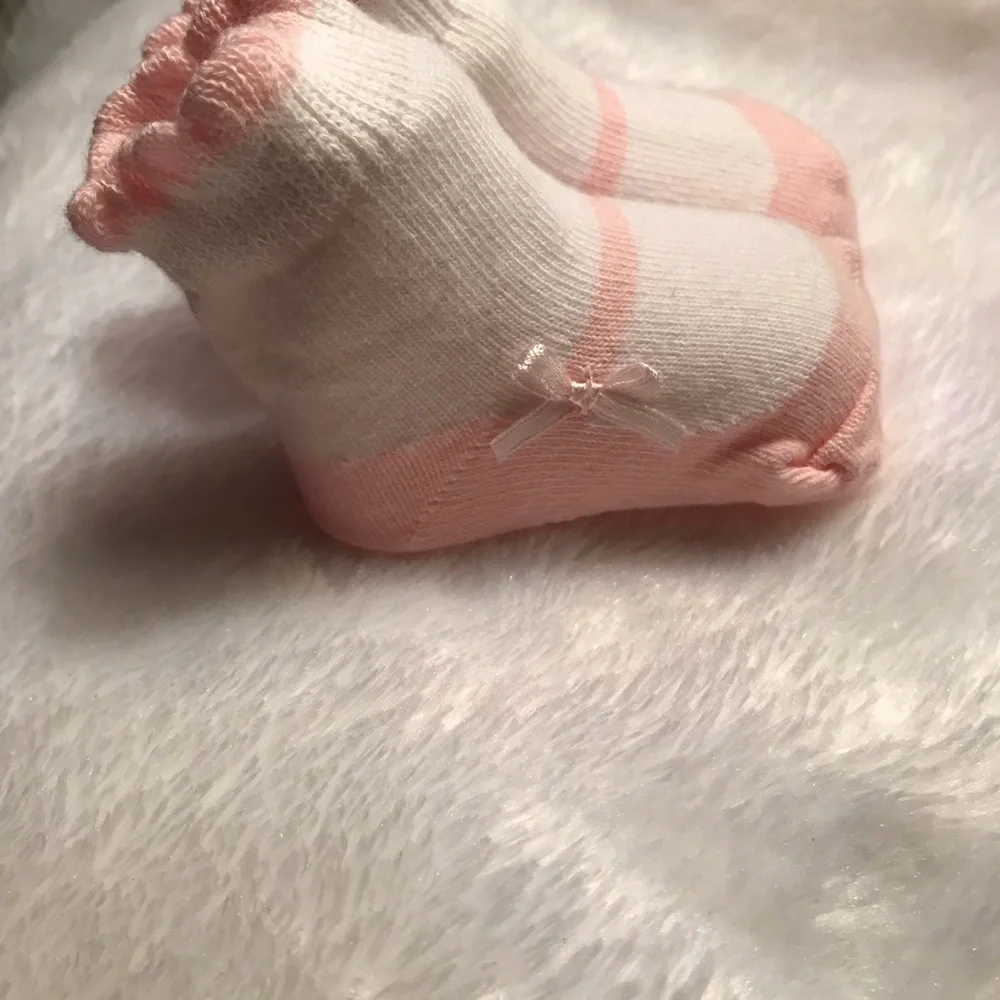 Newborn Baby Pink Bow Ruffle Sock Booties